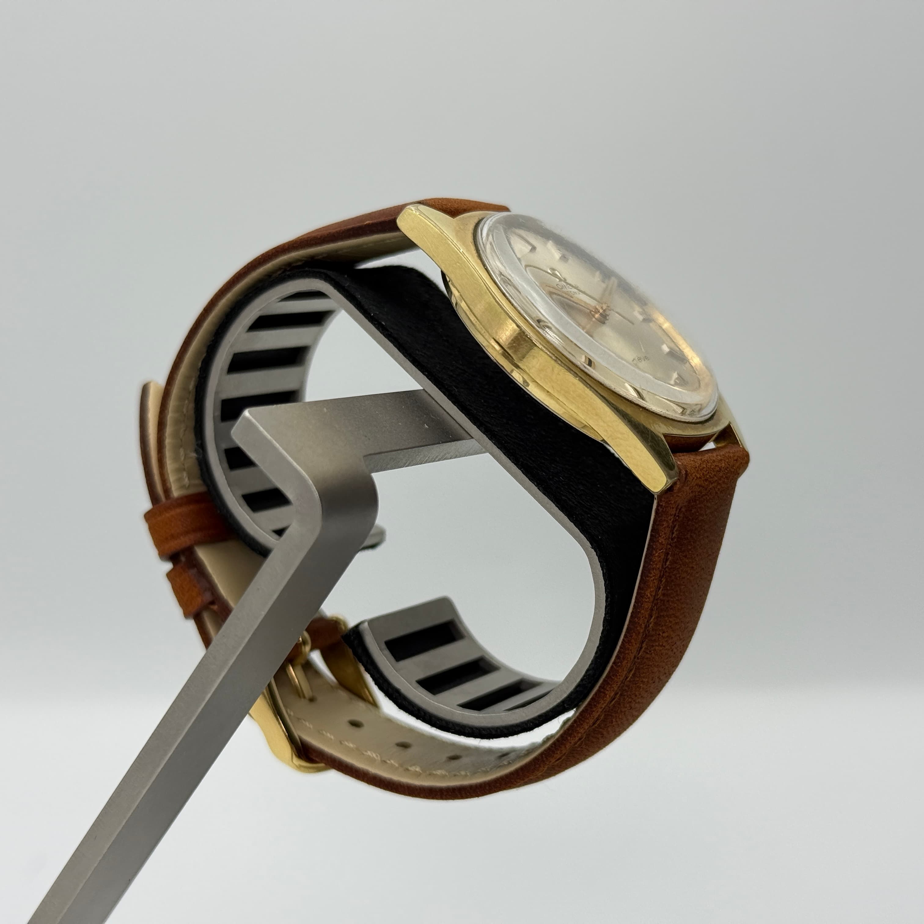 Omega Genève