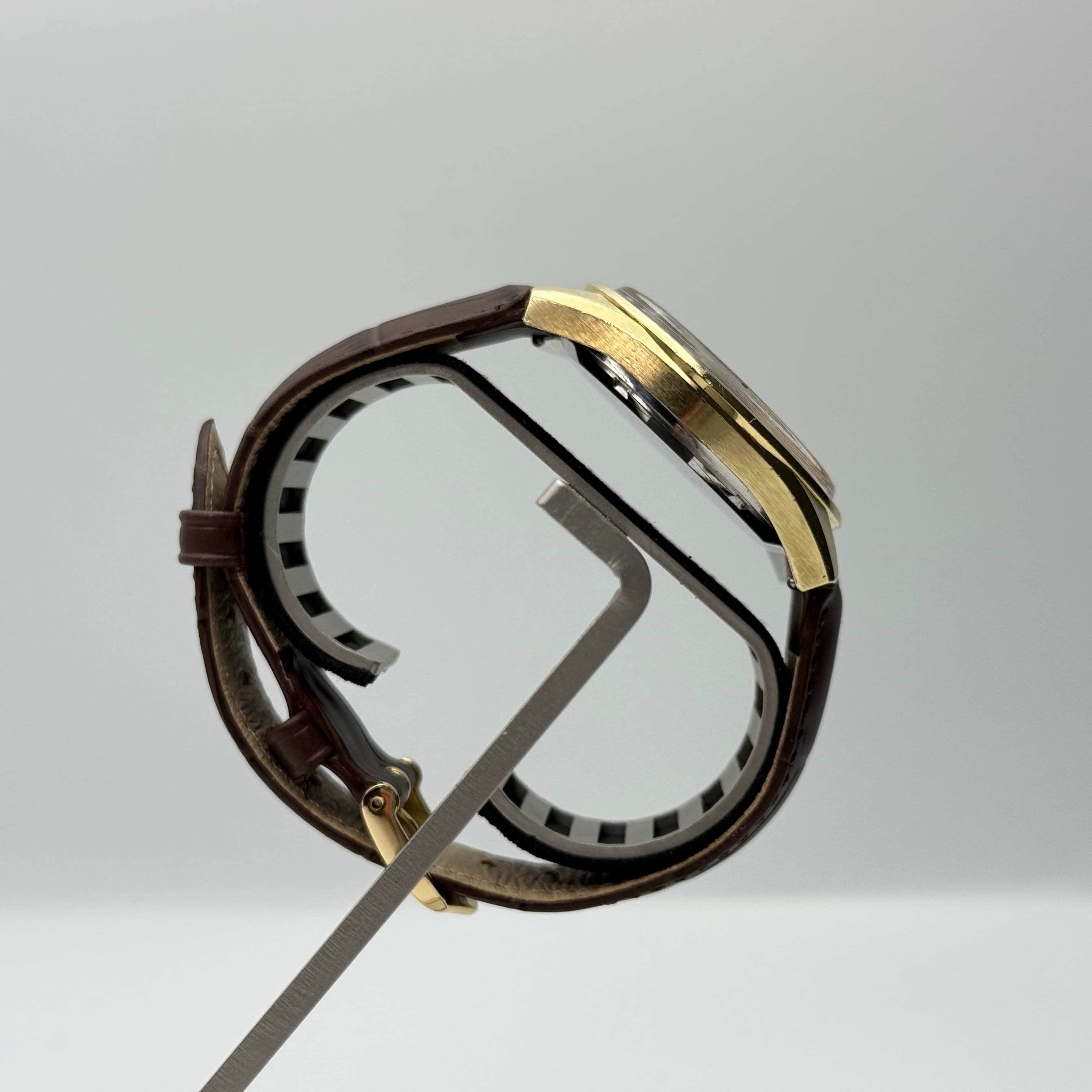 Omega Seamaster Electronic